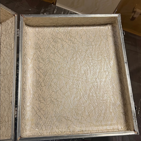 VINTAGE MCM Pony Tail Girl luggage VGVC - Picture 11 of 17